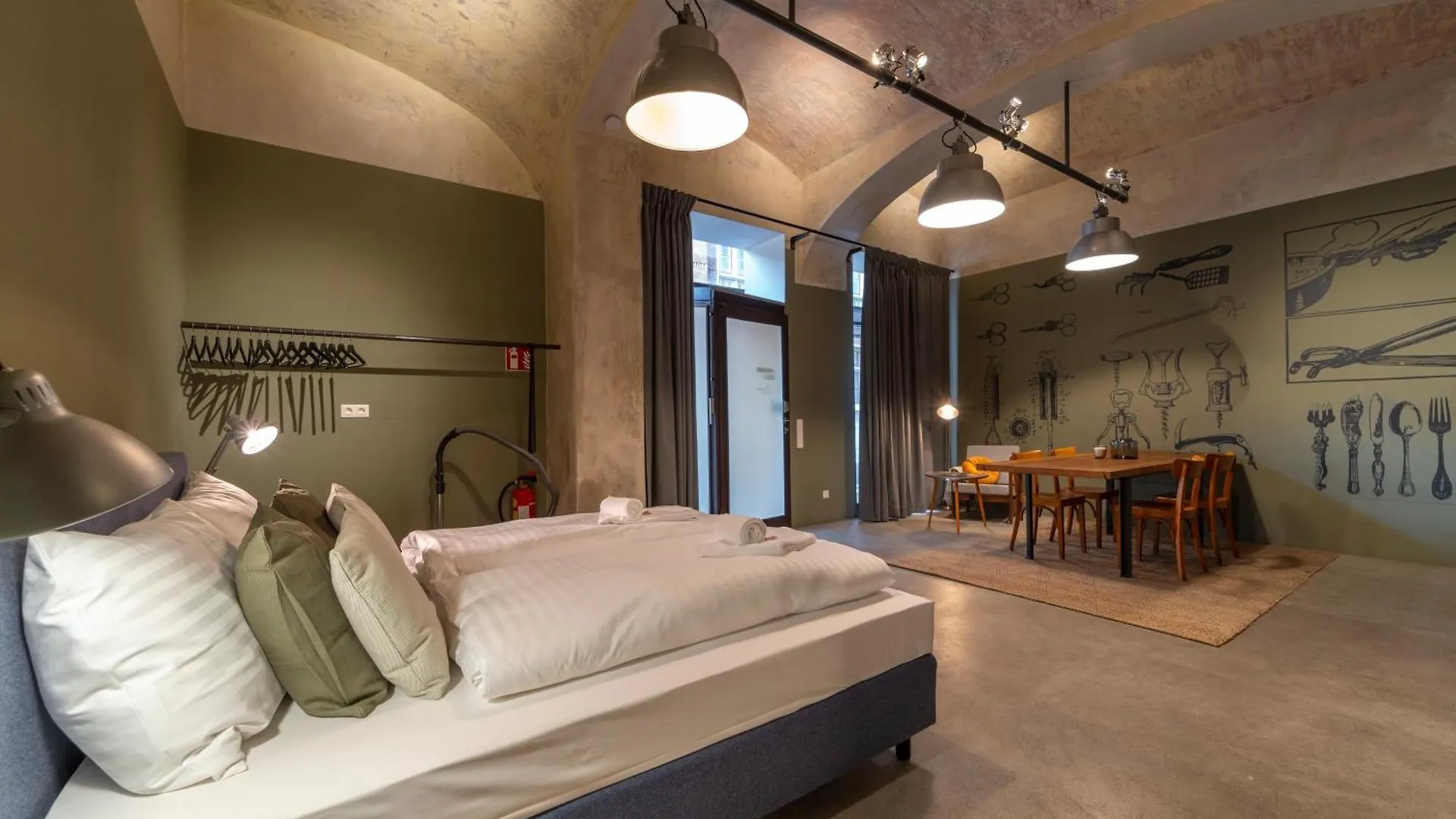 Appartement Awerner Suites Belvedere - Der Eisenwarenhaendler Vienne