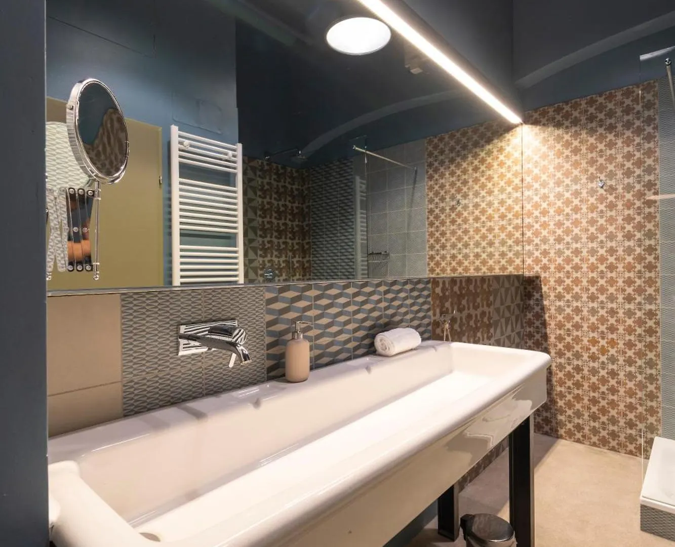 Awerner Suites Belvedere - Der Eisenwarenhaendler Vienne